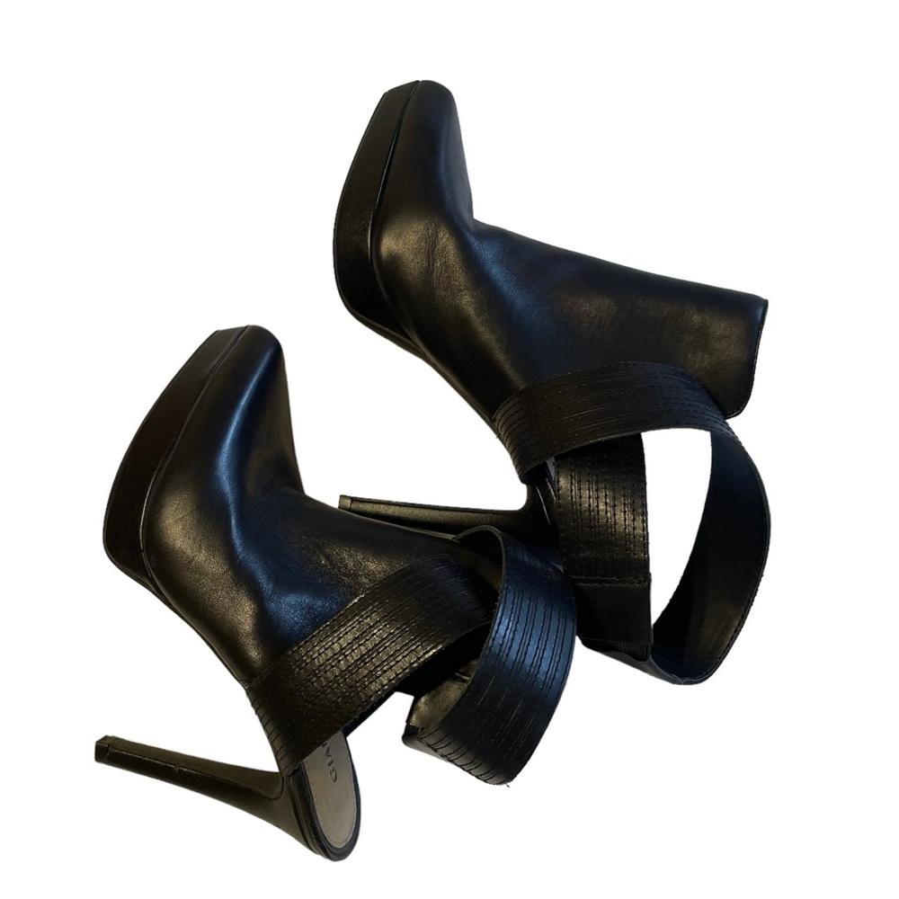 GIANNI BINI Black Ankle Strap Stiletto Heel Booties Women’s Size 5.5 - Picture 5 of 12